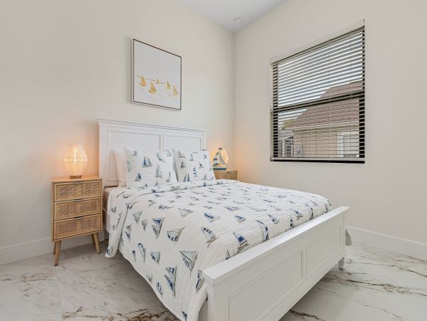 Relax in Paradise 4 Bedroom Pool Home