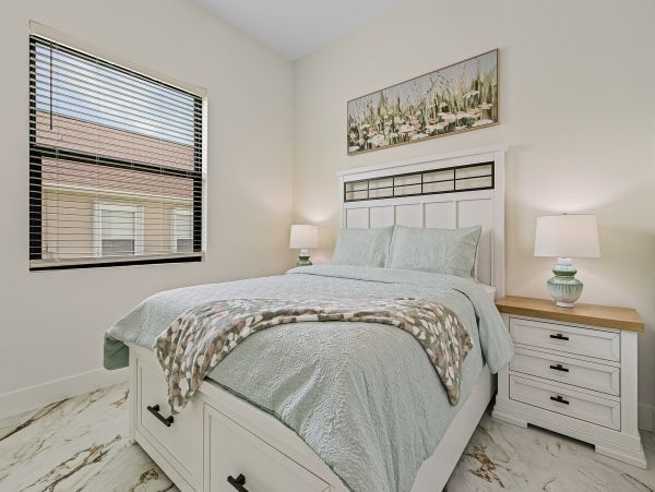 Relax in Paradise 4 Bedroom Pool Home