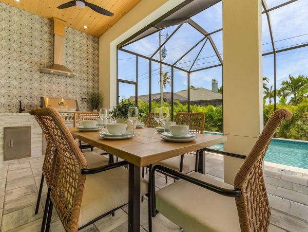 Relax in Paradise 4 Bedroom Pool Home