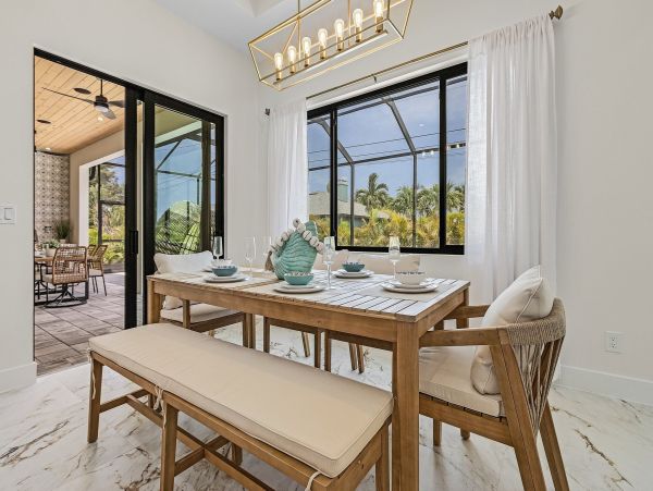 Relax in Paradise 4 Bedroom Pool Home