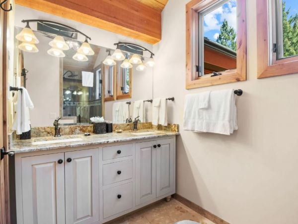 Cozy Stay Near Teton Village