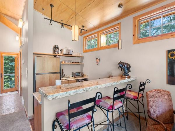 Cozy Stay Near Teton Village