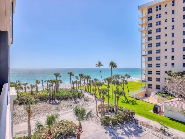 Longboat Key Vacation Rental - Luxury Beachfront Escape