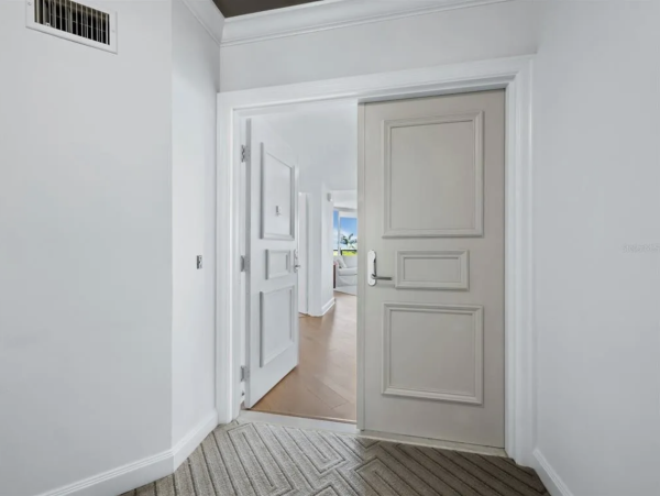 Longboat Key Vacation Rental - Luxury Beachfront Escape