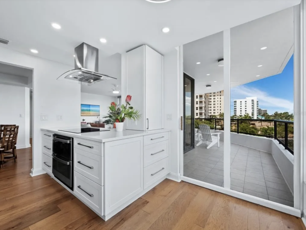 Longboat Key Vacation Rental - Luxury Beachfront Escape