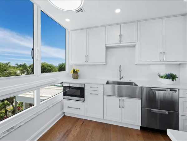 Longboat Key Vacation Rental - Luxury Beachfront Escape