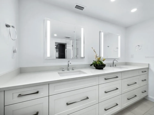 Longboat Key Vacation Rental - Luxury Beachfront Escape