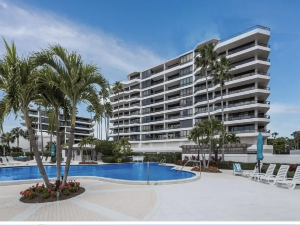 Longboat Key Vacation Rental - Luxury Beachfront Escape
