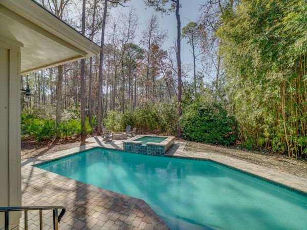 Three Bedroom Luxury Vacation Home with Private Pool in Hilton Head
