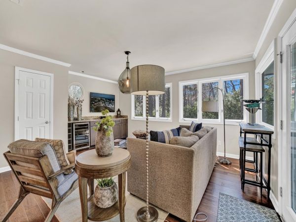 Three Bedroom Luxury Vacation Home with Private Pool in Hilton Head