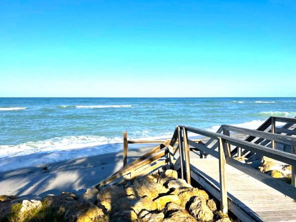 Manasota Key Walk to Beach 4 Bedroom Vacation Home with Private Pool