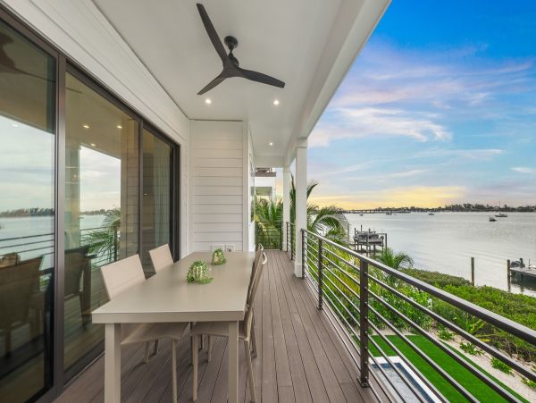 Great Escape Bradenton Beach Pool Home