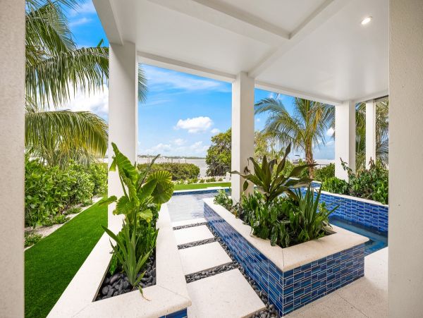 Great Escape Bradenton Beach Pool Home