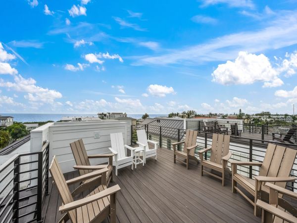 Great Escape Bradenton Beach Pool Home