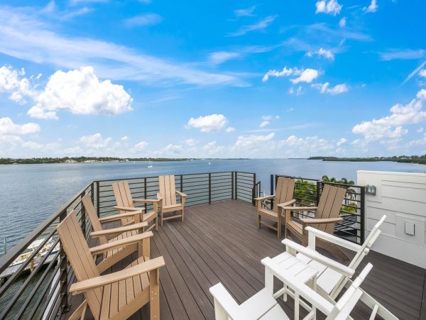 Great Escape Bradenton Beach Pool Home
