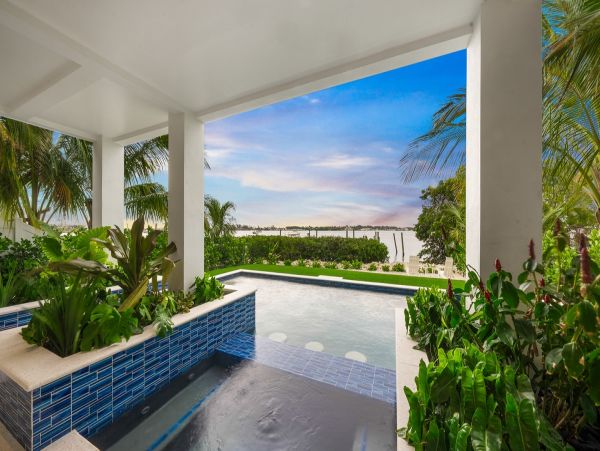 Great Escape Bradenton Beach Pool Home