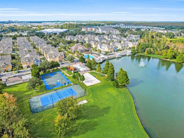 Kissimmee Vacation Rental Near Disney & Universal Studios