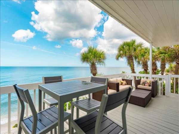 Manasota Gulf Front Five Bedroom Vacation Home