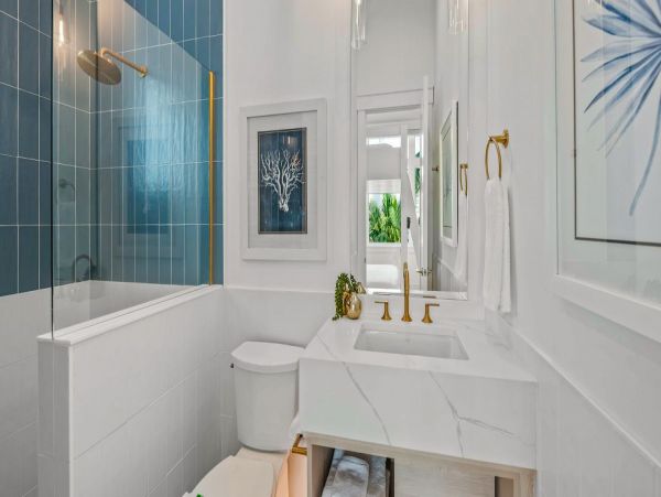 Luxury Siesta Key Vacation Home Steps from the Beach