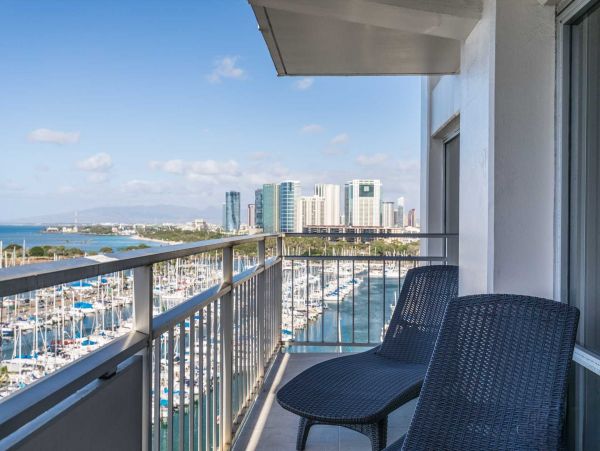 Waikiki Vacation Rental with Ocean Views & Modern Amenities