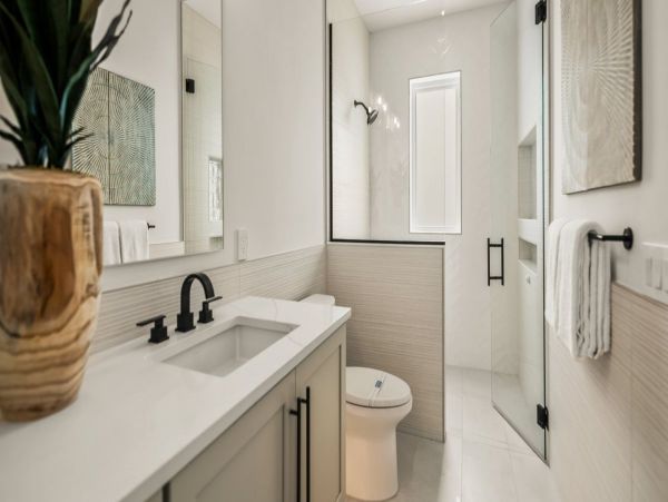 Siesta Key Vacation Rental Steps from Beach & Village