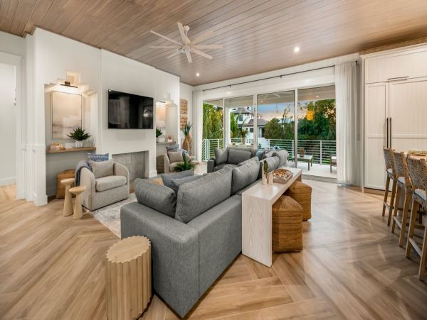 Siesta Key Vacation Rental Steps from Beach & Village