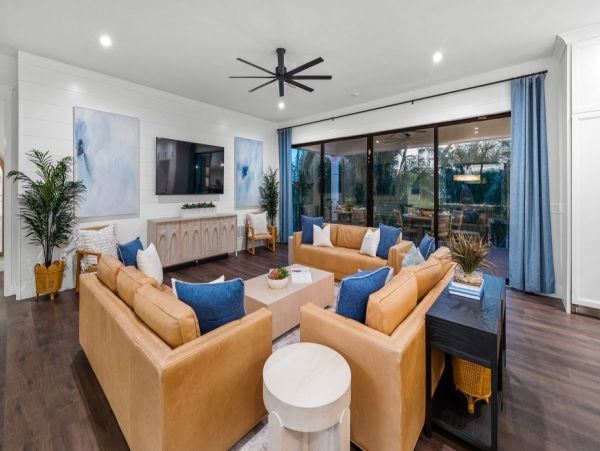 Top Siesta Key Rental: Beach Access, Rooftop Deck & More