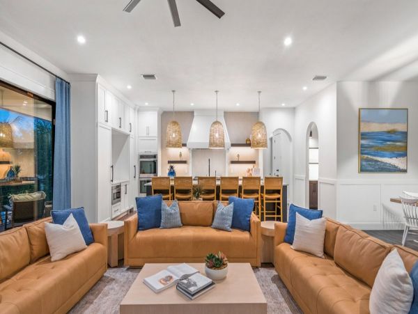 Top Siesta Key Rental: Beach Access, Rooftop Deck & More