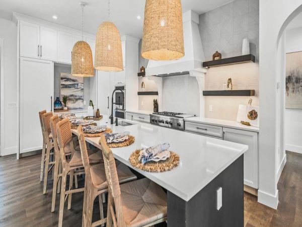 Top Siesta Key Rental: Beach Access, Rooftop Deck & More