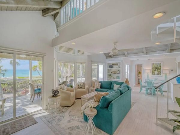 Manasota Key Walk to Beach Three Bedroom Rental Home