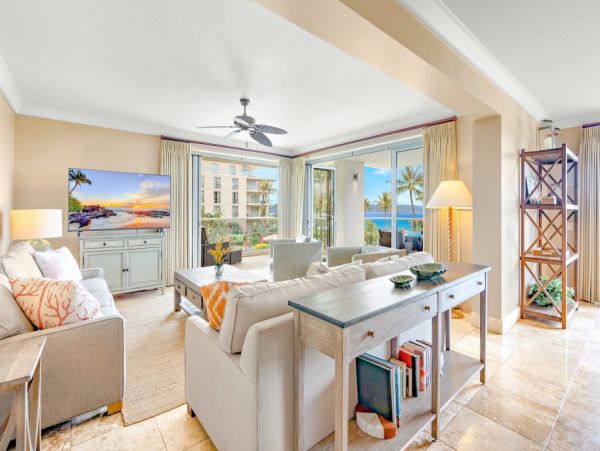 Kaanapali Vacation Rental with Oceanfront Views & Luxury