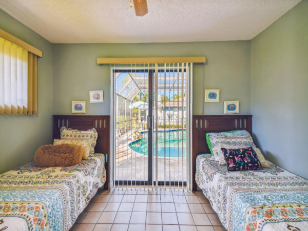 Explore Sarasota from Cozy Vacation Home