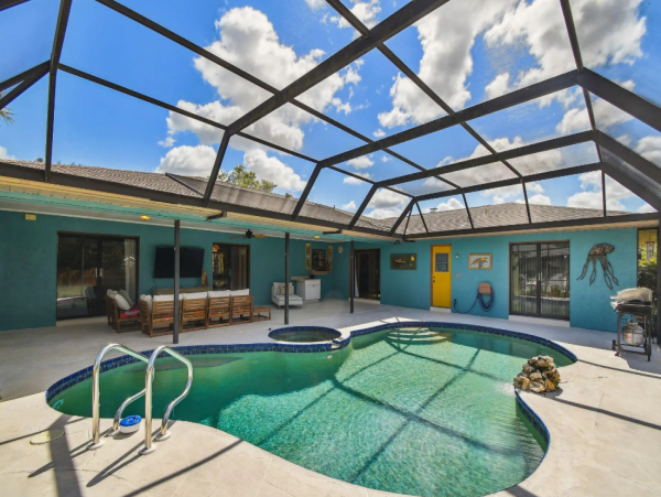 Explore Sarasota from Cozy Vacation Home