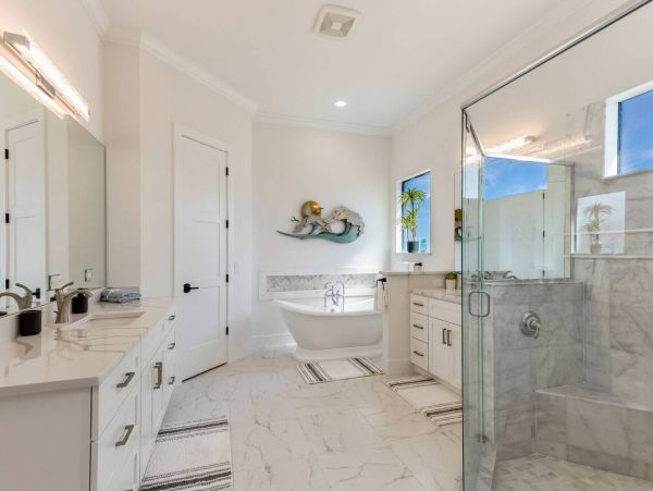 Fort Myers Luxury Vacation Home with Pool & Direct Beach Access