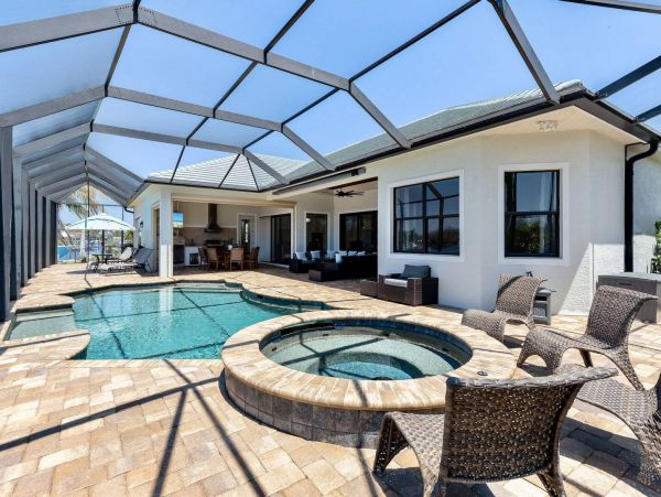 Fort Myers Luxury Vacation Home with Pool & Direct Beach Access