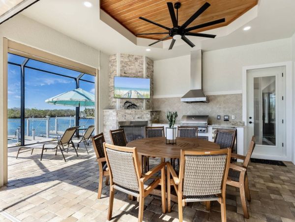 Fort Myers Luxury Vacation Home with Pool & Direct Beach Access