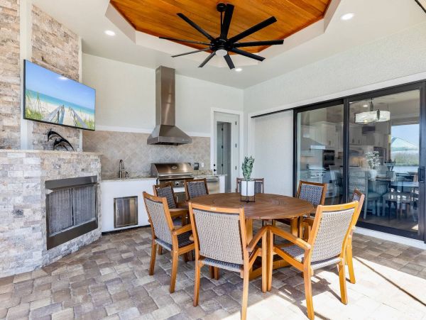 Fort Myers Luxury Vacation Home with Pool & Direct Beach Access