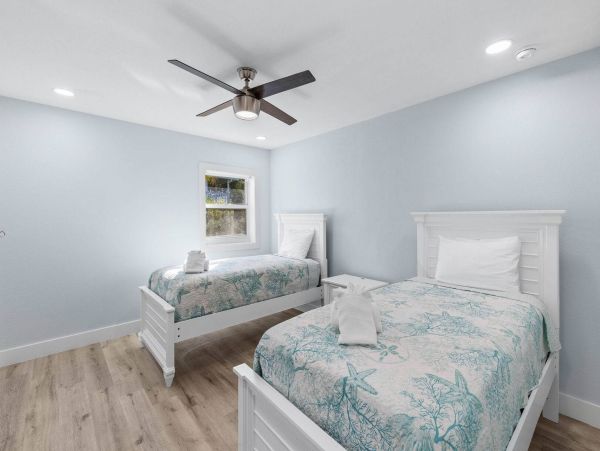 Sanibel Dream Vacation Retreat Three Bedroom Home with Pool & Spa