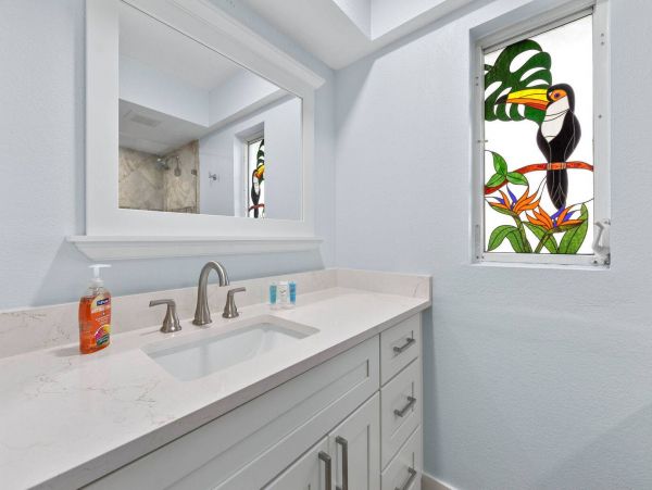 Sanibel Dream Vacation Retreat Three Bedroom Home with Pool & Spa