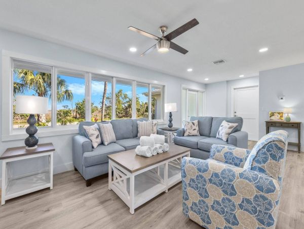 Sanibel Dream Vacation Retreat Three Bedroom Home with Pool & Spa