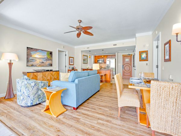 Stunning Lahaina Oceanview Condo Near Kaanapali Beach