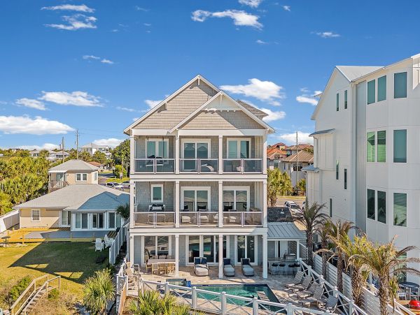 Gorgeos Vacation Rental with Full Ocean Views in Laguna Beach