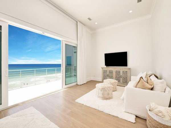 Gulf Front Vacation Rental with Private Pool in Inlet Beach