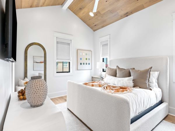 Exquisite Nine Bedroom Gulf Front Home with Pool in Miramar Beach