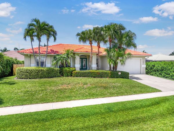 Marco Island Vacation Rental with Private Pool