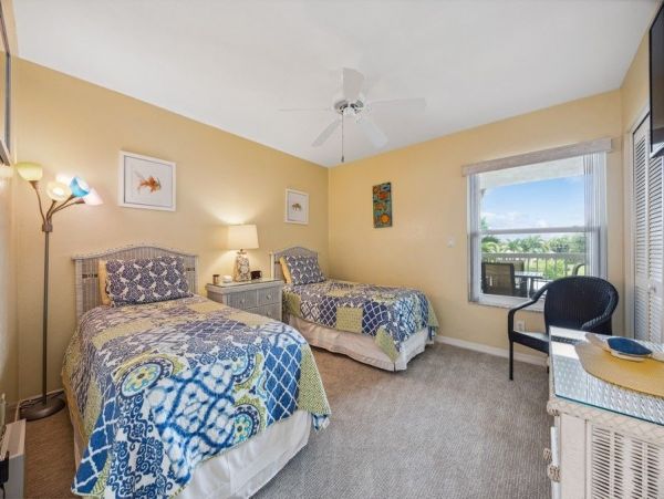 Marco Island Lovely Vacation Condo 3 Bedroom