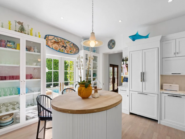 Luxury Palm Beach Island Estate Rental - Ocean Block, Pool & Guests House