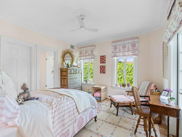 Luxury Palm Beach Island Estate Rental - Ocean Block, Pool & Guests House