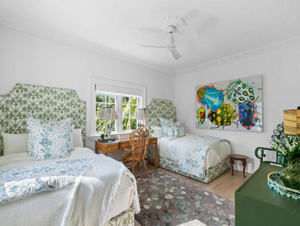 Luxury Palm Beach Island Estate Rental - Ocean Block, Pool & Guests House