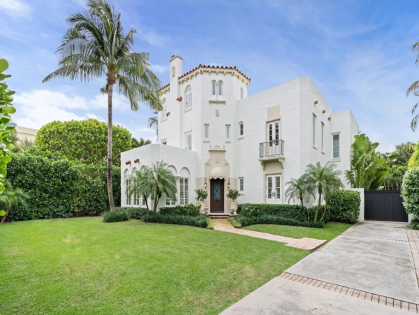 Luxury Palm Beach Island Estate Rental - Ocean Block, Pool & Guests House